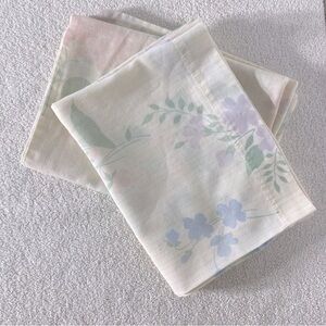 Vintage Floral Pastel Pillowcases x2